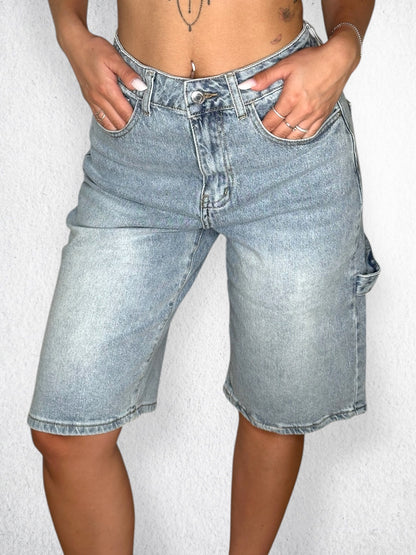 Shorts Pluto